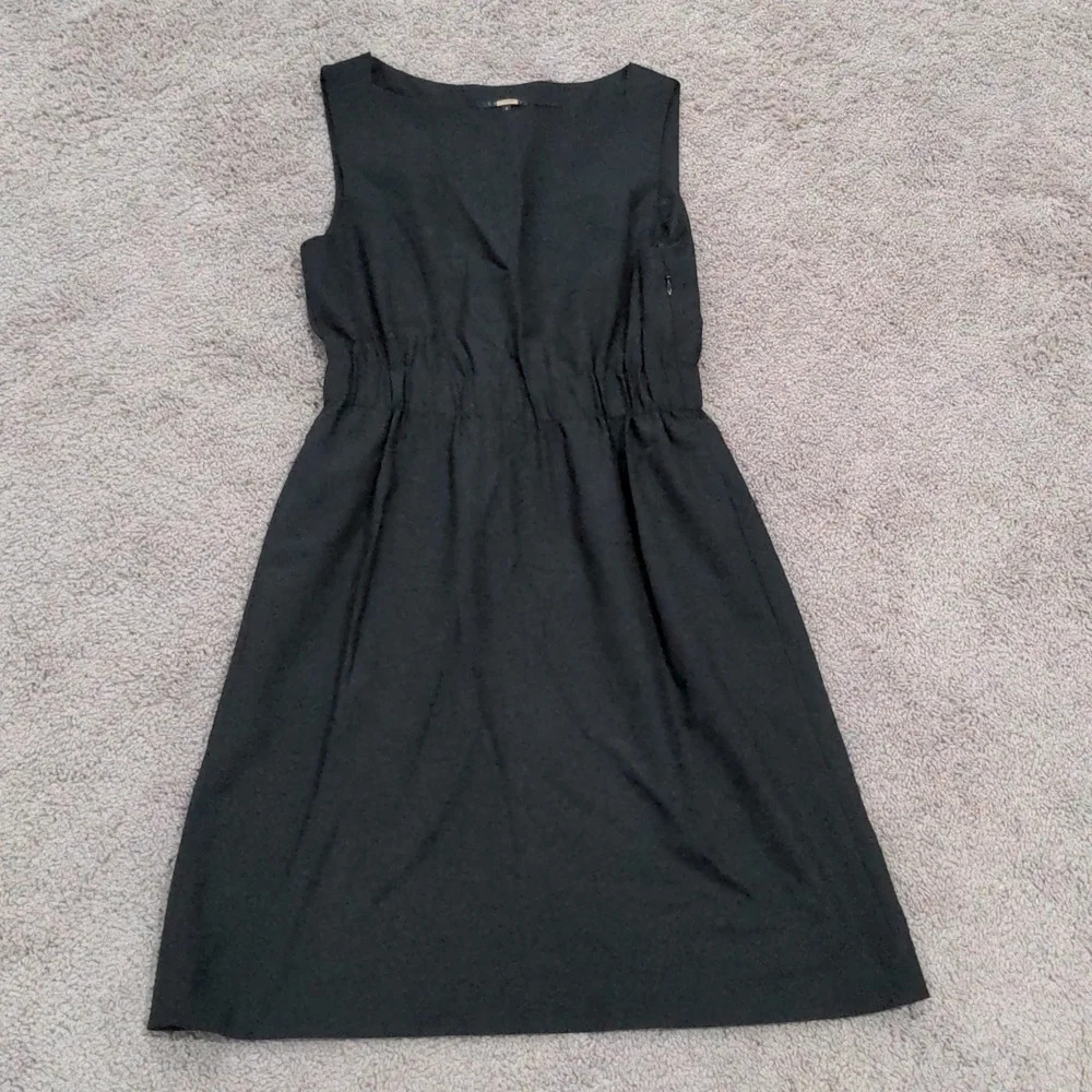 Theory black Wool blend elastic ruched waistband hidden pocket Ivon Dress‎ Sz 2